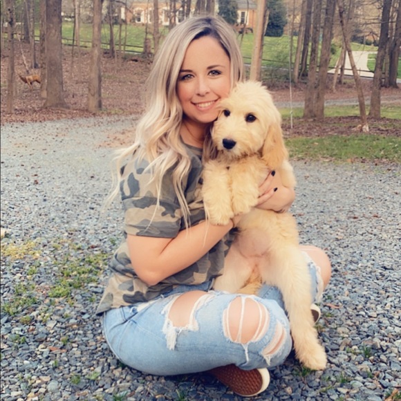 Meet your Posher, Kristen - Picture 1 of 1